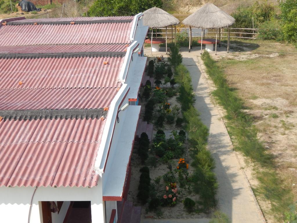 Hotel Mainak, Mandarmani Buitenkant foto