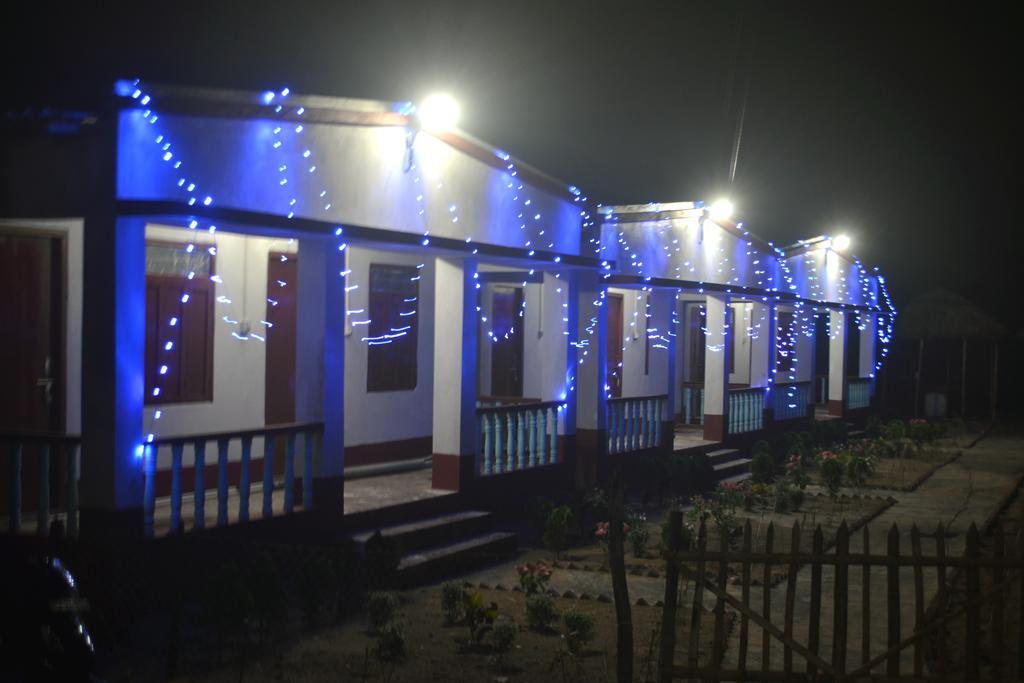 Hotel Mainak, Mandarmani Buitenkant foto