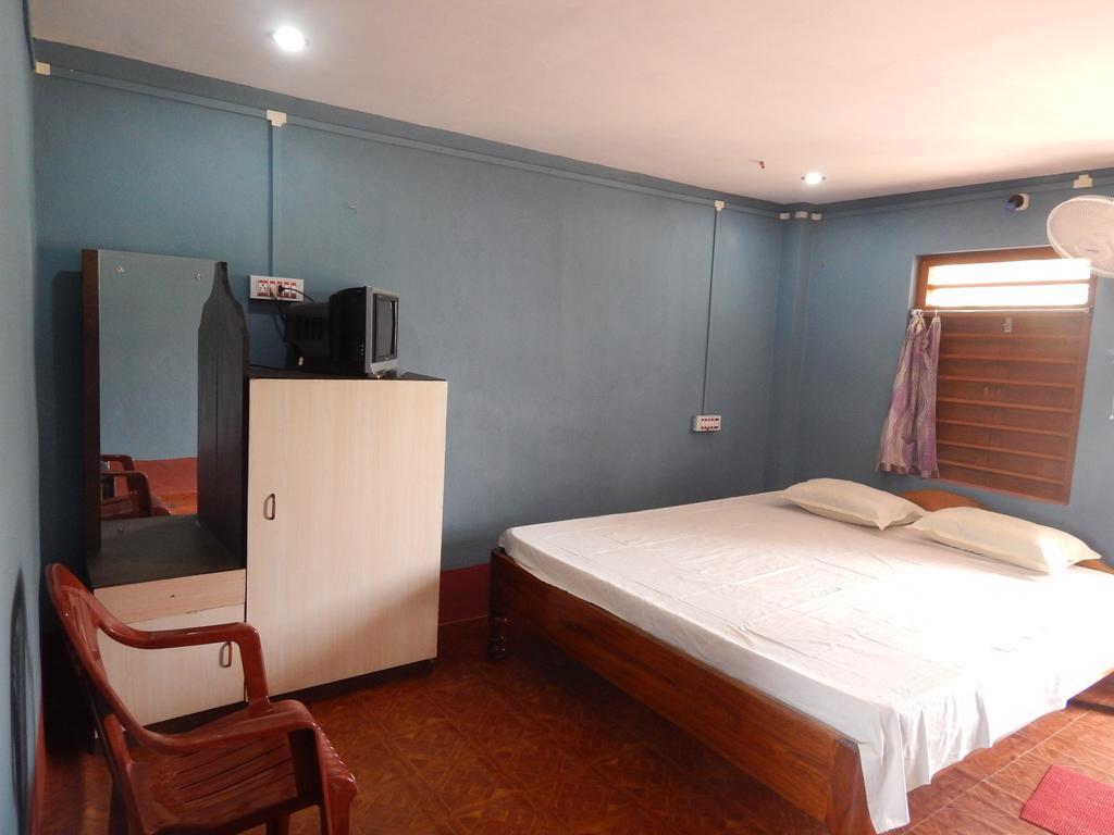 Hotel Mainak, Mandarmani Buitenkant foto